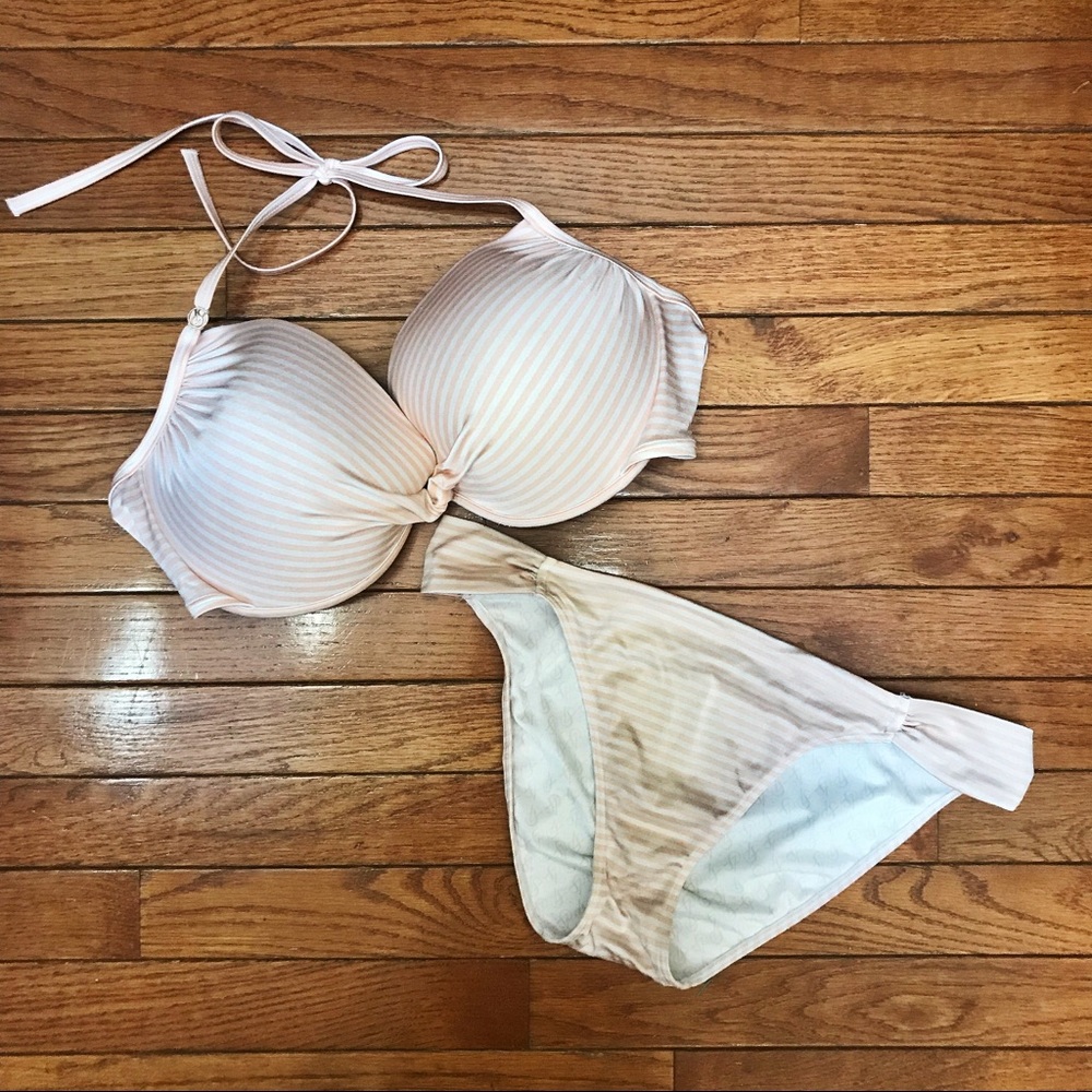 Striped VS Bikini